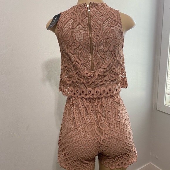 Romper - Picture 2 of 3